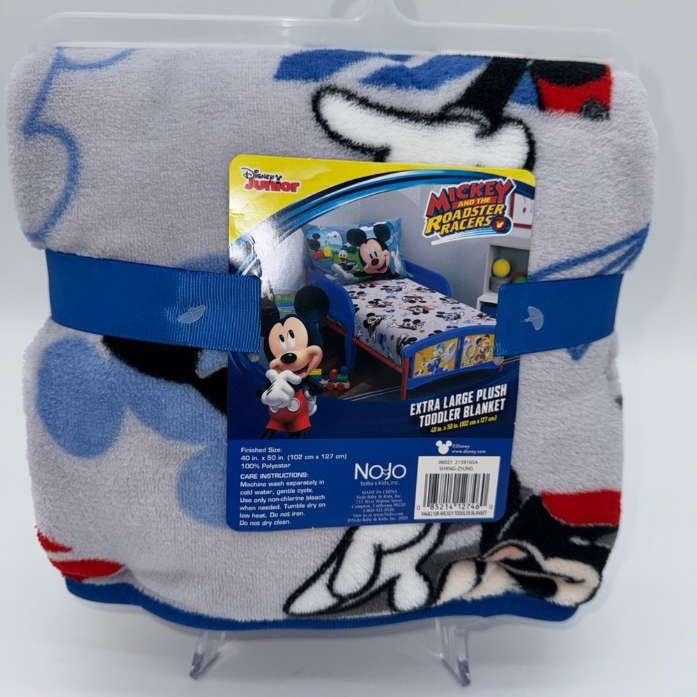 Disney Baby Mickey Plush Toddler Blanket Roadster Racers 40" x 50" X-tra Large